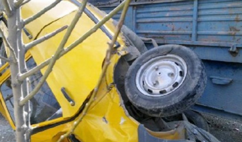 За год жертвами ДТП в Азербайджане стало более 1160 человек За год жертвами ДТП в Азербайджане стало более 1160 человек
