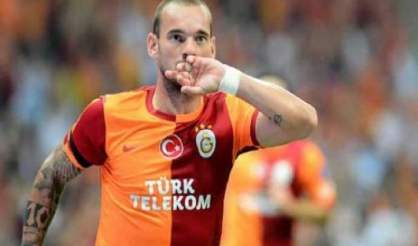 Sneyder "Qalatasaray"ın kapitanı oldu