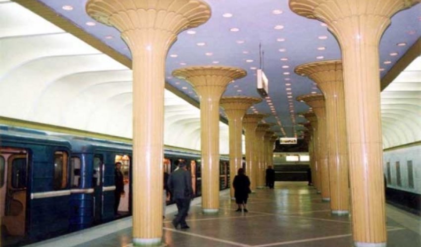 Bakı Metropolitenində daha bir YENİLİK Bakı Metropolitenində daha bir YENİLİK