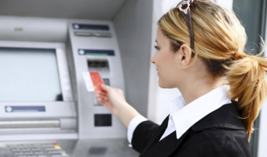Azərbaycanda banklardan kredit almaq çətinləşəcək Azərbaycanda banklardan kredit almaq çətinləşəcək