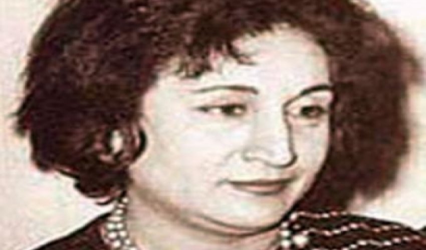 88 лет назад родилась поэтесса Медина Гюльгюн 88 лет назад родилась поэтесса Медина Гюльгюн