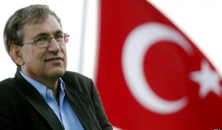 Orxan Pamuk: “Kimin iqtidara gəlməsi məni maraqlandırmır”