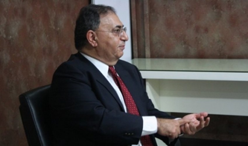 Asim Mollazadə: “Azərbaycan Ukraynanın qurtuluşuna öz töhfəsini verməyə hazırdır” Asim Mollazadə: “Azərbaycan Ukraynanın qurtuluşuna öz töhfəsini verməyə hazırdır”