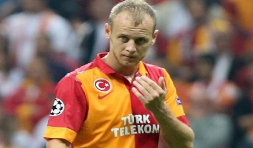 "Qalatasaray"ın futbolçusu "Napoli"nin hədəfində