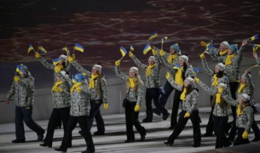 Ukrayna idmançıları Soçini tərk edir