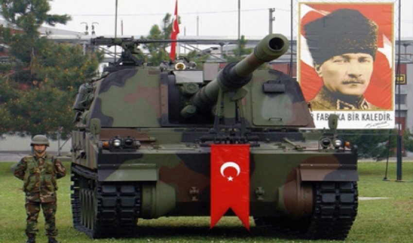 Türkiyədə hərbi xidmətə çağırış yaşı artırıldı