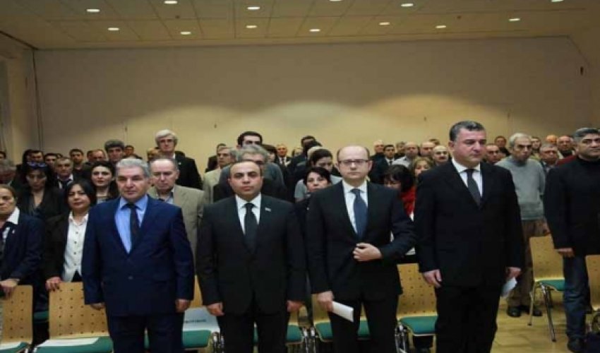 Berlində Xocalı soyqırımına həsr olunmuş tədbir keçirilib Berlində Xocalı soyqırımına həsr olunmuş tədbir keçirilib
