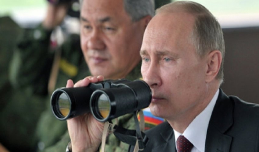 Putin döyüşə hazırlıq əmri verdi Putin döyüşə hazırlıq əmri verdi