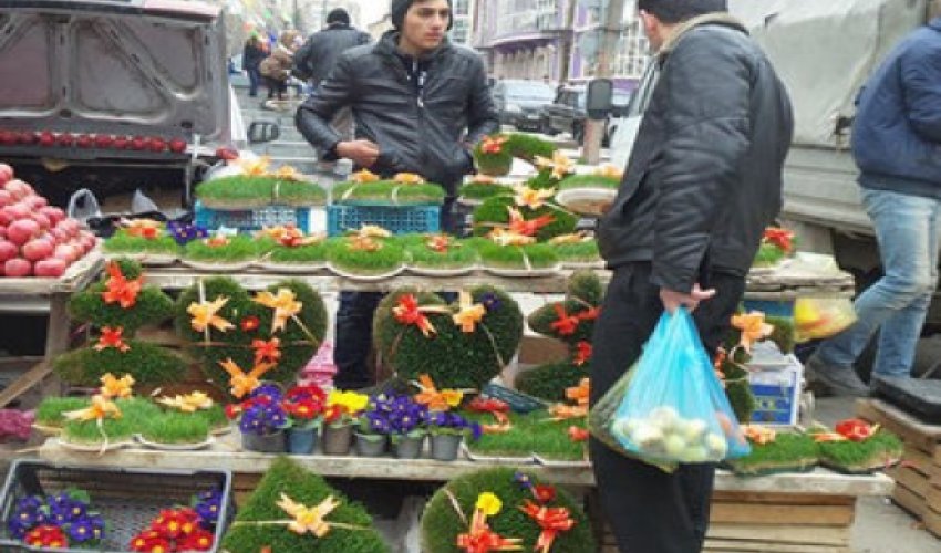 Paytaxtda Novruz yarmarkaları başladı - QİYMƏTLƏR Paytaxtda Novruz yarmarkaları başladı - QİYMƏTLƏR