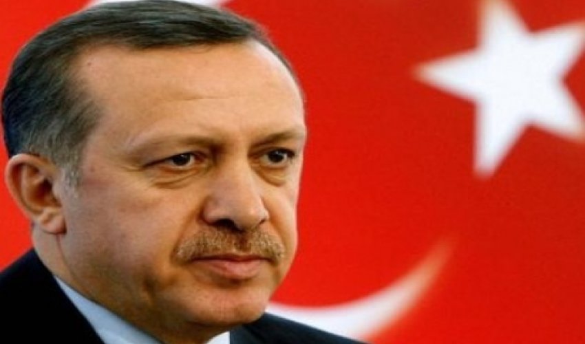 Ərdoğan siyasətdən getməyə hazır olduğunu açıqlayıb Ərdoğan siyasətdən getməyə hazır olduğunu açıqlayıb