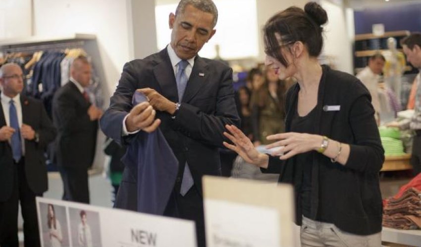 Prezident qızları üçün alış-veriş etdi - FOTOLAR