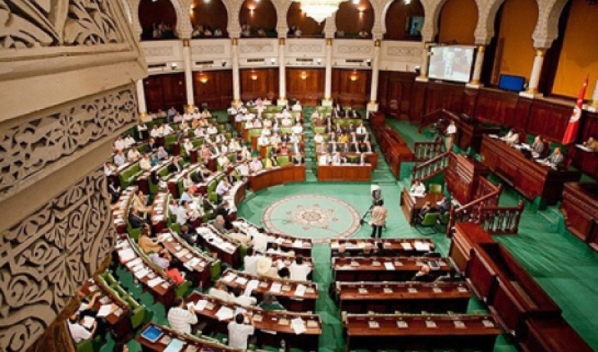 Baş nazir istefa verdi Baş nazir istefa verdi