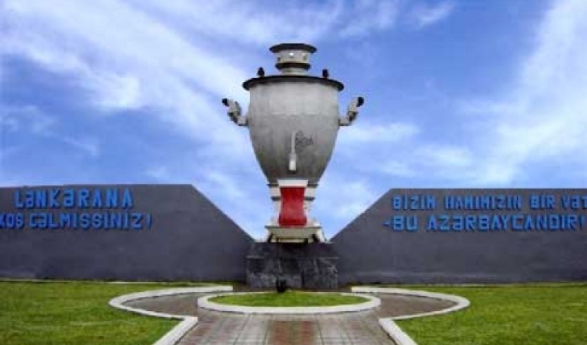 Lənkərandakı Xan evi əsaslı təmir edilir Lənkərandakı Xan evi əsaslı təmir edilir