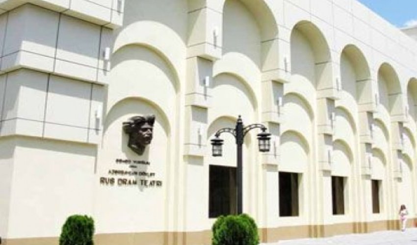 “Məhəbbətlə zarafat etmirlər” tamaşasının premyerası olacaq