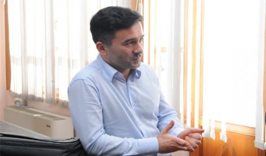Tahir İmanov: Niyə tənqid etməyim e səni?