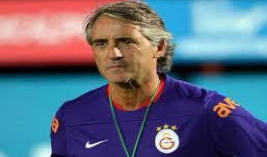 Mançini Fransa klubunun hədəfində