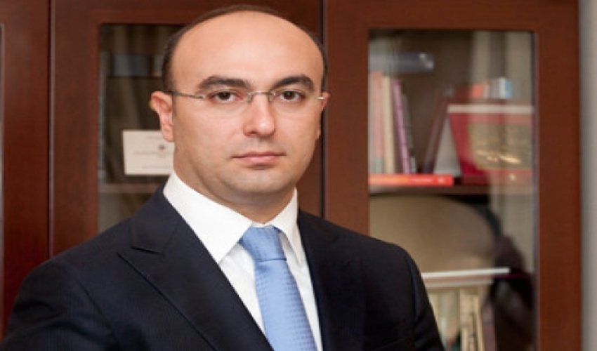 “Alimlərin sayının süni sürətdə artırılması yolverilməzdir” “Alimlərin sayının süni sürətdə artırılması yolverilməzdir”