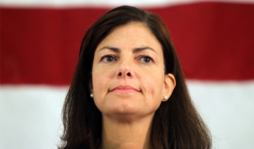 ABŞ senatoru Putinə görə Azərbaycana xəbərdarlıq etdi