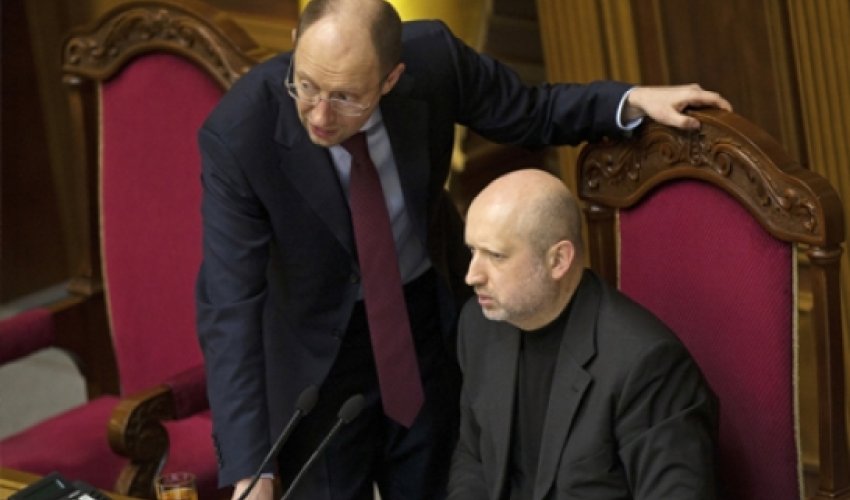 Turçinov: Əvvəlki Ukrayna hakimiyyətinin aktivləri həbs olunub