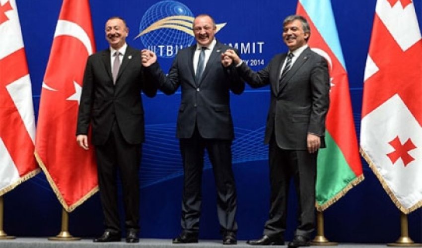 İlham Əliyev Azərbaycanda sammitin keçirilməsini təklif etdi