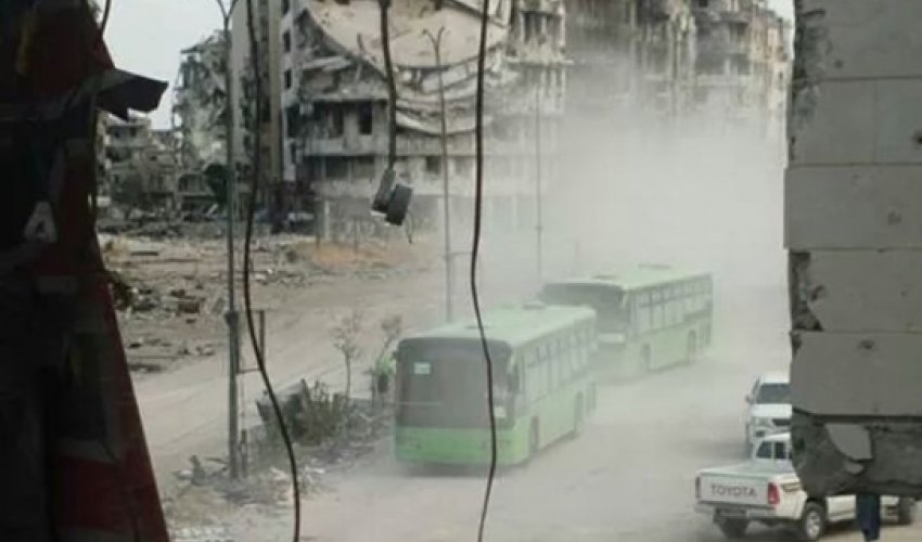 Rebels 'evacuating Old City of Homs' Rebels 'evacuating Old City of Homs'