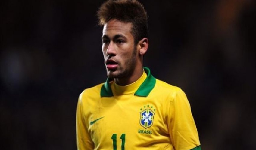 Pele: Neymar not a leader