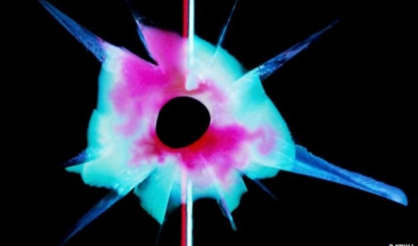 Self-healing plastic inspired by blood Self-healing plastic inspired by blood