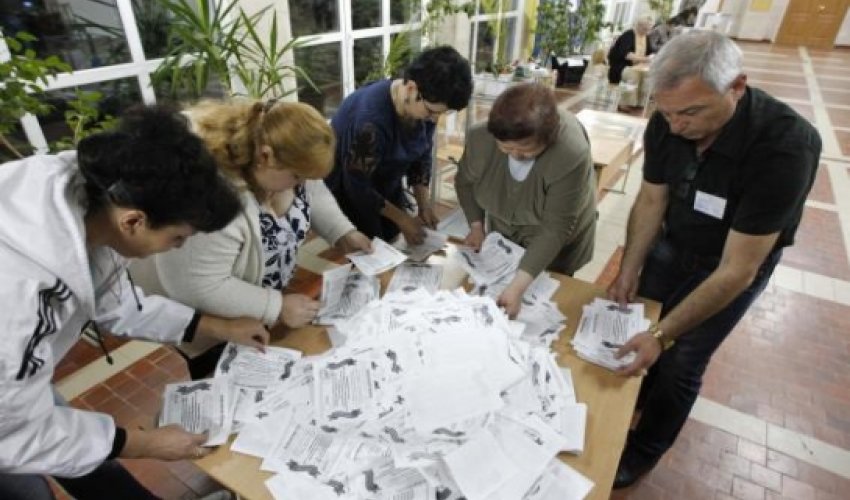 Rebels declare victory in east Ukraine vote on self-rule Rebels declare victory in east Ukraine vote on self-rule