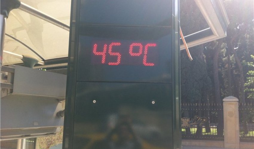 Bakıda 46 dərəcə isti... - FOTOLAR Bakıda 46 dərəcə isti... - FOTOLAR