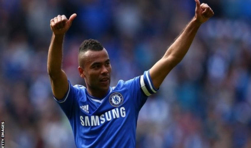 Ashley Cole: Chelsea defender to leave Stamford Bridge