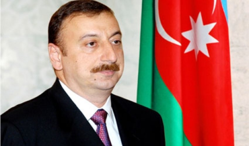 İlham Əliyev təbrik etdi İlham Əliyev təbrik etdi