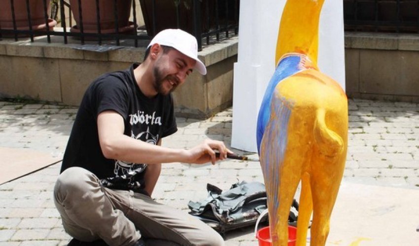 Xarici rəssamların Bakıda Qız qalası və ceyran “axtarışı” - FOTOLAR Xarici rəssamların Bakıda Qız qalası və ceyran “axtarışı” - FOTOLAR