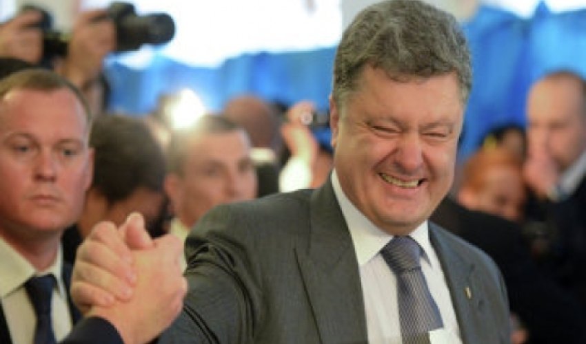 In Ukrainian election, chocolate tycoon Poroshenko claims victory