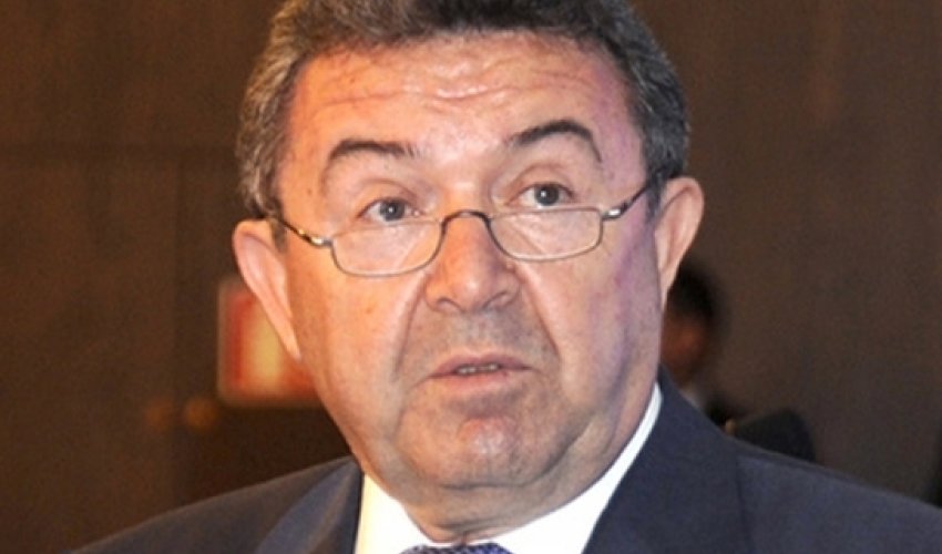 "O, yerinə qayıtmaq üçün 100 min pul verib" - Misir Mərdanov "O, yerinə qayıtmaq üçün 100 min pul verib" - Misir Mərdanov