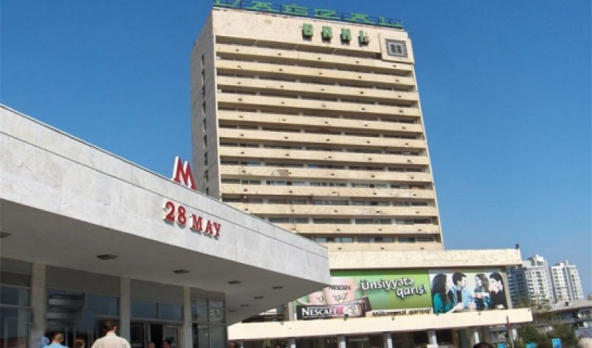 “Bakı Metropoliteni” rəsmisi: “Stansiyalarda ticarət olmayacaq” “Bakı Metropoliteni” rəsmisi: “Stansiyalarda ticarət olmayacaq”