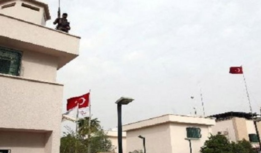 Türkiyənin Baş Konsulluğu terrorçular tərəfindən ələ keçirildi Türkiyənin Baş Konsulluğu terrorçular tərəfindən ələ keçirildi