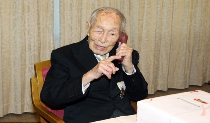 Japanese great-grandfather becomes world’s oldest man Japanese great-grandfather becomes world’s oldest man