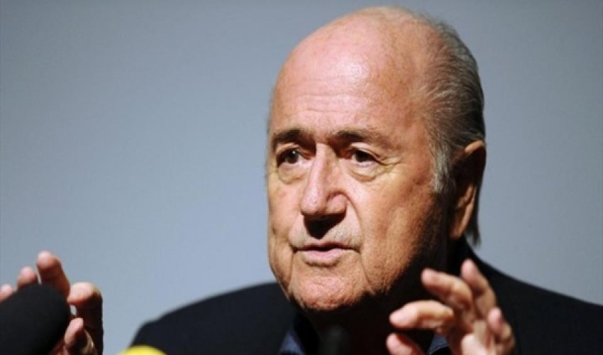 FIFA members vote against age limit