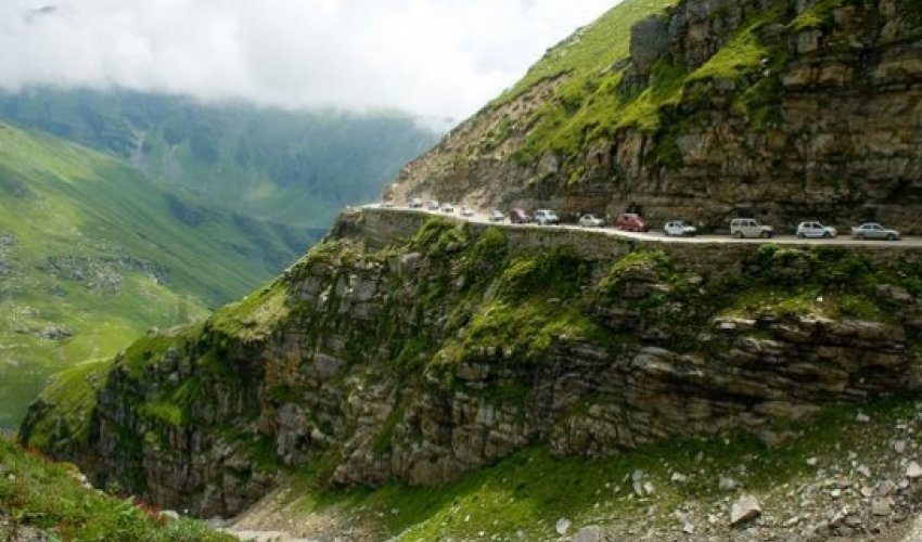Seven of the world’s riskiest roads - PHOTO Seven of the world’s riskiest roads - PHOTO