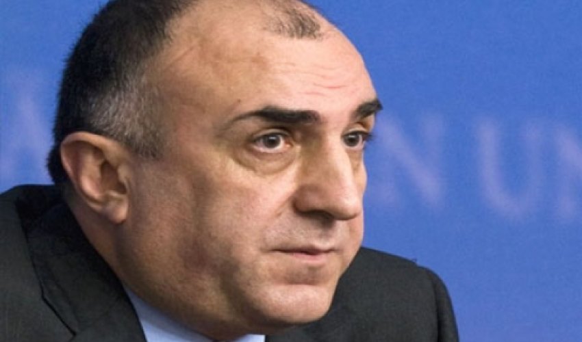 Elmar Məmmədyarov Ukraynada baş verənlərə münasibət bildirdi Elmar Məmmədyarov Ukraynada baş verənlərə münasibət bildirdi