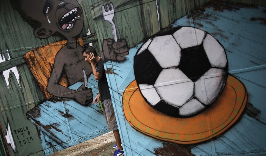 Images reveal amazing street art on walls of Rio and Sao Paulo - PHOTO