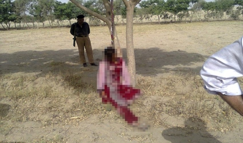 Woman gang-raped, killed and hanged from a tree - PHOTO+VIDEO