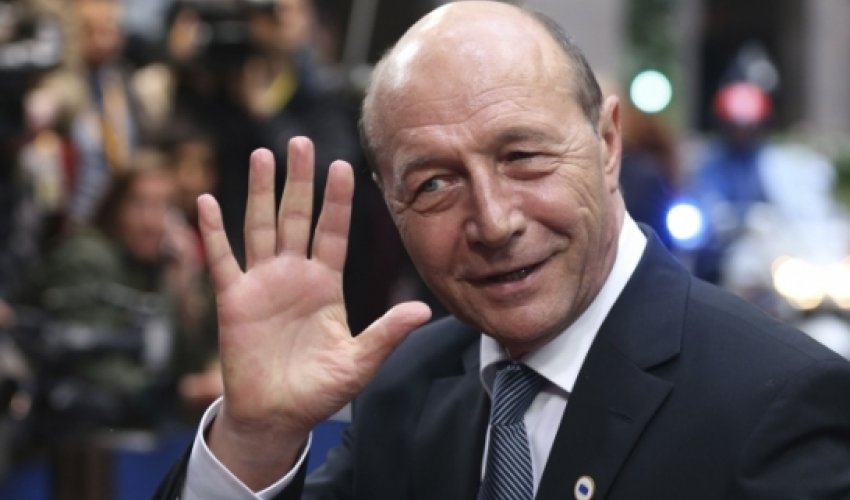 Deputatlar prezidenti istefaya göndərir