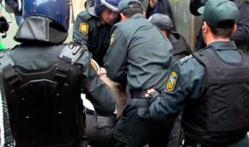 Polis əməliyyat keçirdi Polis əməliyyat keçirdi