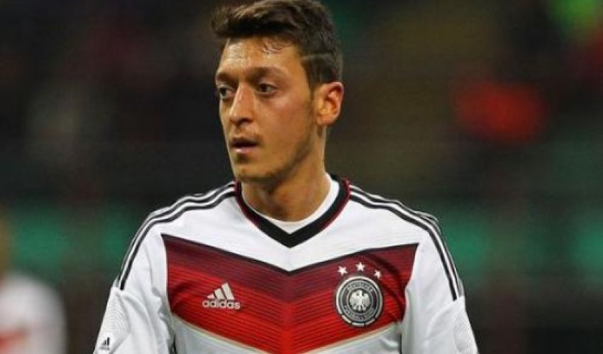 Məsut Özil tarixə düşdü Məsut Özil tarixə düşdü