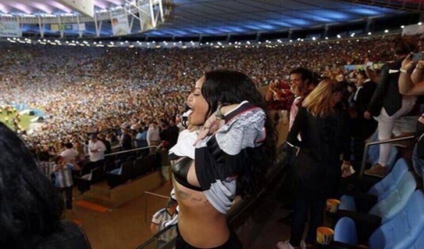 How Rihanna enjoyed Germany's World Cup final triumph - PHOTO