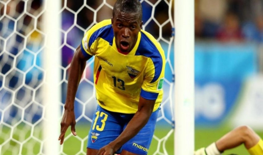 Ecuador star Valencia joins West Ham in £12m move