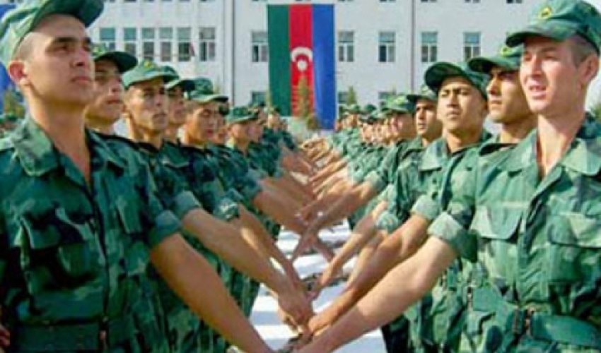 Azərbaycan Silahlı Qüvvələrinin hərbi geyim qaydalarında dəyişiklik edilir