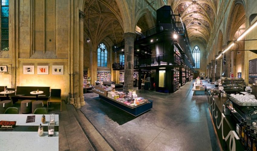 World's coolest bookstores - PHOTO