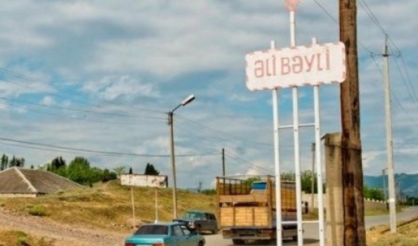 Ermənilərin Əlibəylini gülləbaran etdiyi anlar – Şok video Ermənilərin Əlibəylini gülləbaran etdiyi anlar – Şok video